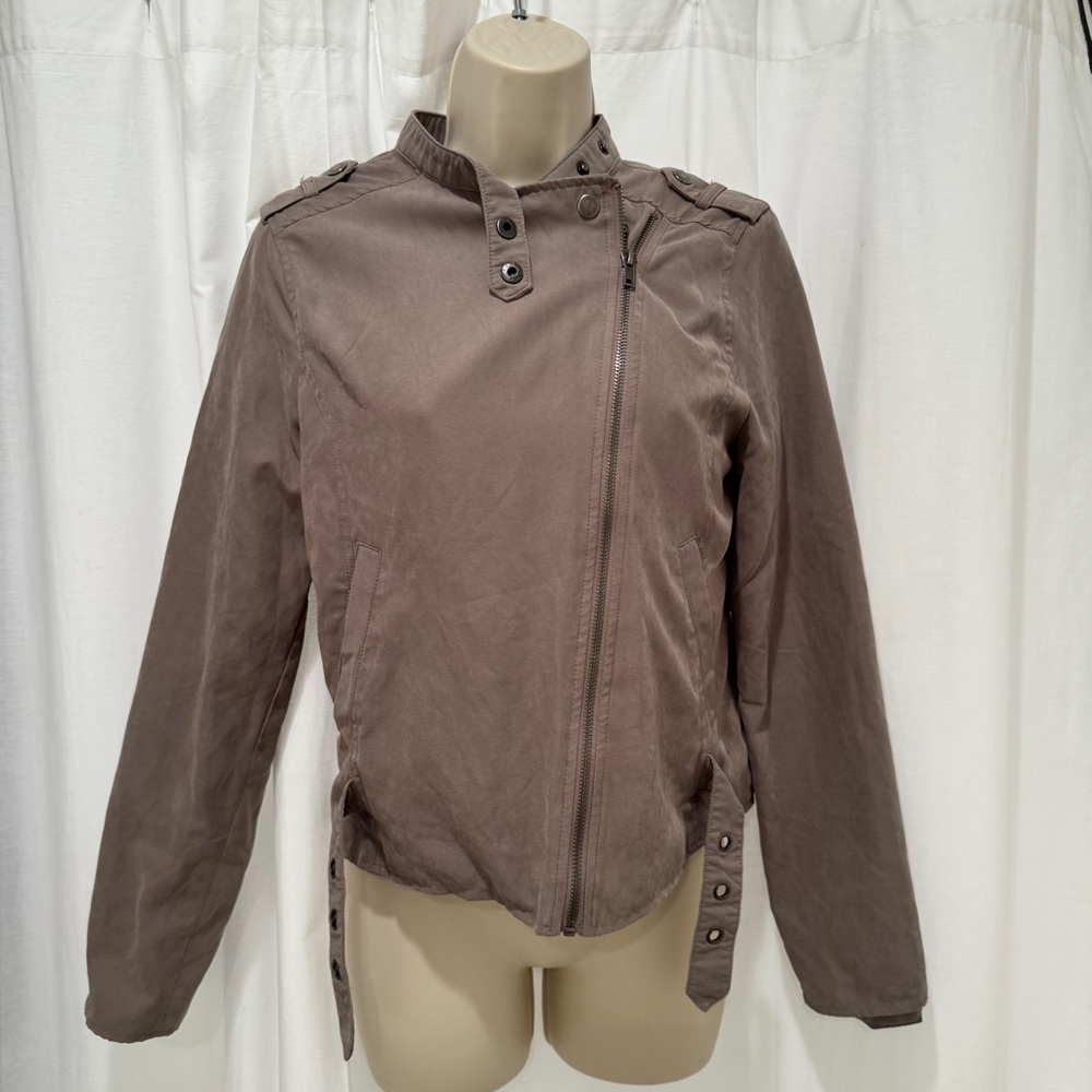 Staccato Women's Utility Jacket in Taupe